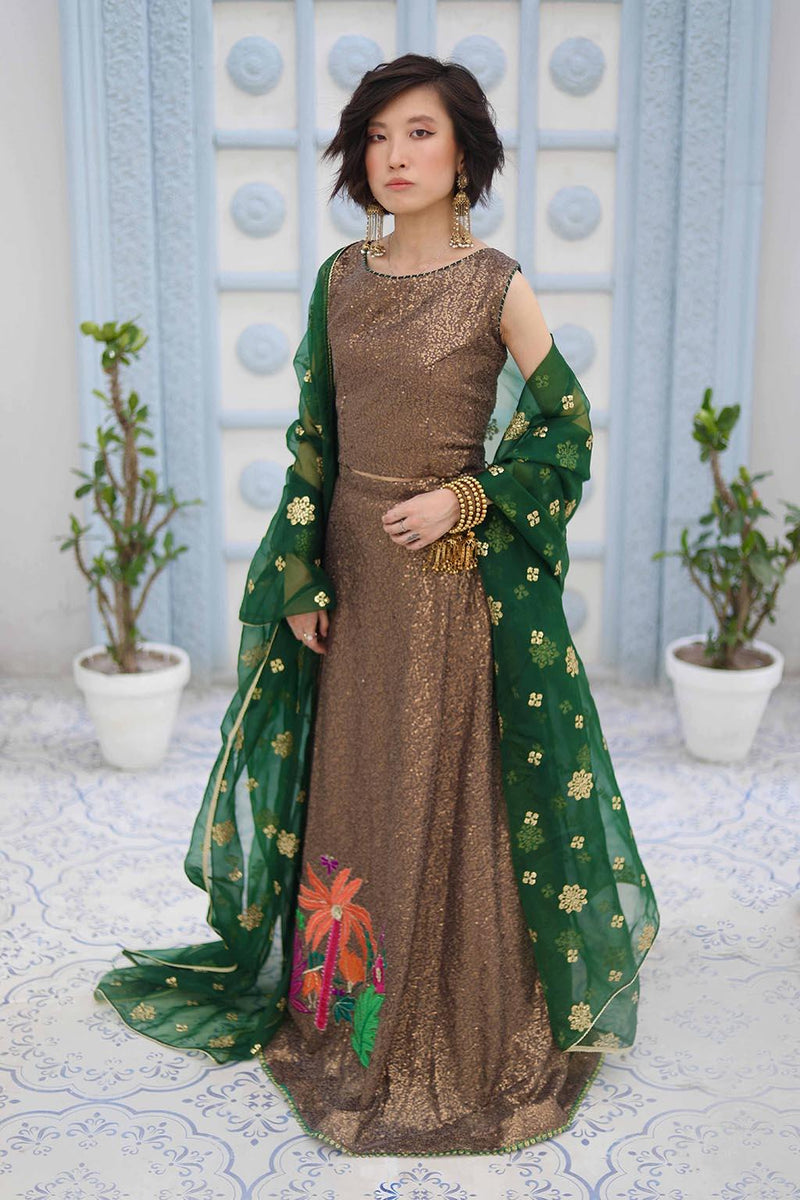Eid Fashion Trends: Must-Have Traditional Outfits for the Festive Season
